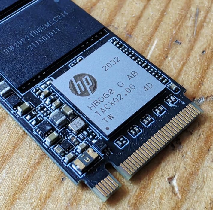 1TB NVMe HP SSD EX900 100% healt & performance