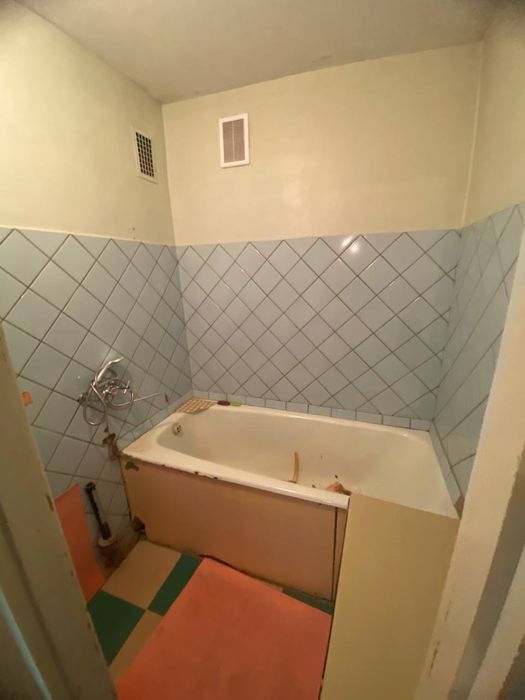 Продам 1ком квартиру 5-12