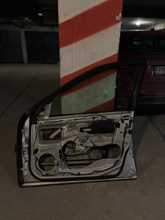 Mercedes W203 предни врати