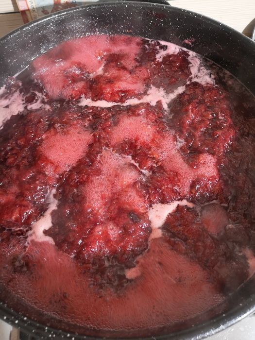 Dulceață petale trandafiri