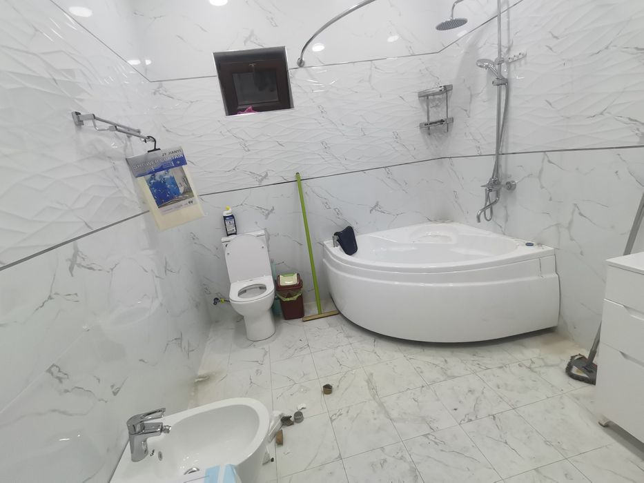 Уборка квартир и домов качественно и быстро вызов клинеров девушек