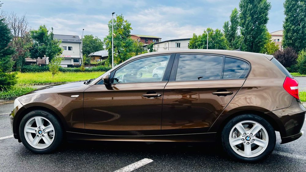 BMW Seria 1 120d, Model Edition, 2011, 177 CP, Euro 5