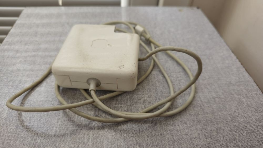 Оригално зарядно за Apple Macbook - MagSafe 85W А1290