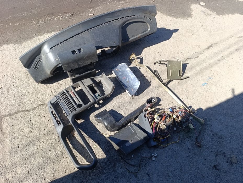 Продам панель от ВАЗ 2114