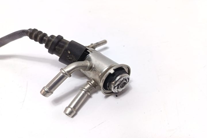 Injector AdBlue 208995377R Dacia Logan a 2-a generatie (facelift)