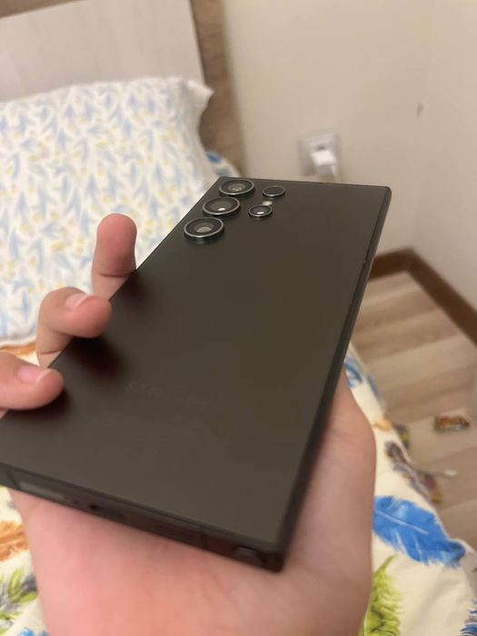 S24 ultra, почти новый 1 неделя