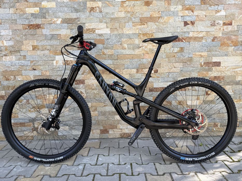 2024 Canyon Spectral CF8 29" карбонов МТБ байк