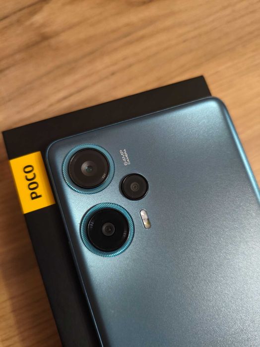 POCO F5 12/256 в идеале