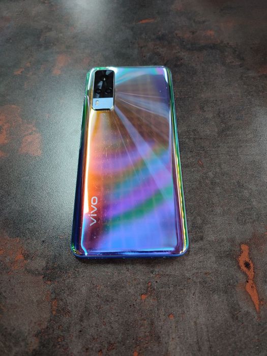 Vivo Y53s 8/128 gb