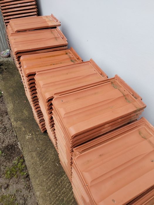 Țiglă nexe de vânzare