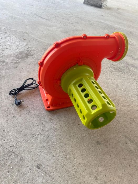 Насос для батут в наличии есть продам