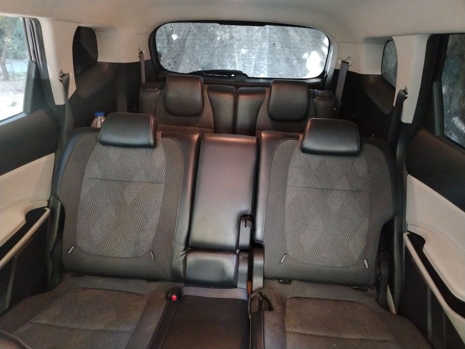 KIA Carens сотилади