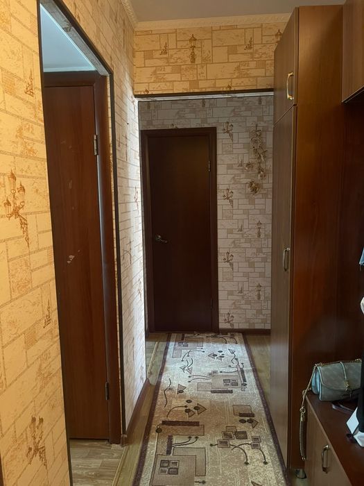 Продам 2-к квартиру