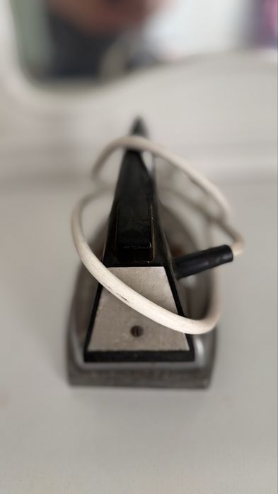 Советский Утюг рабочий