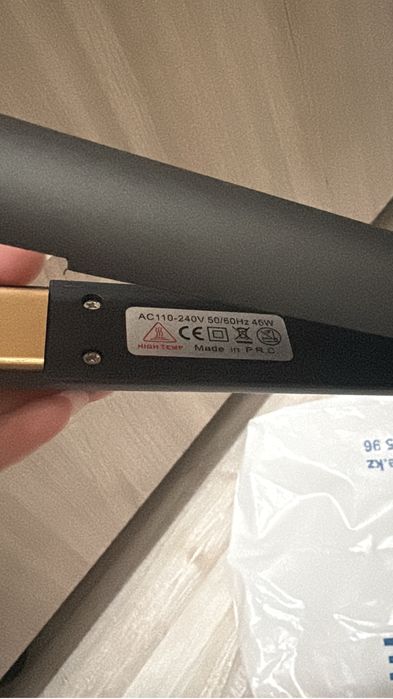 Утюжок для волос