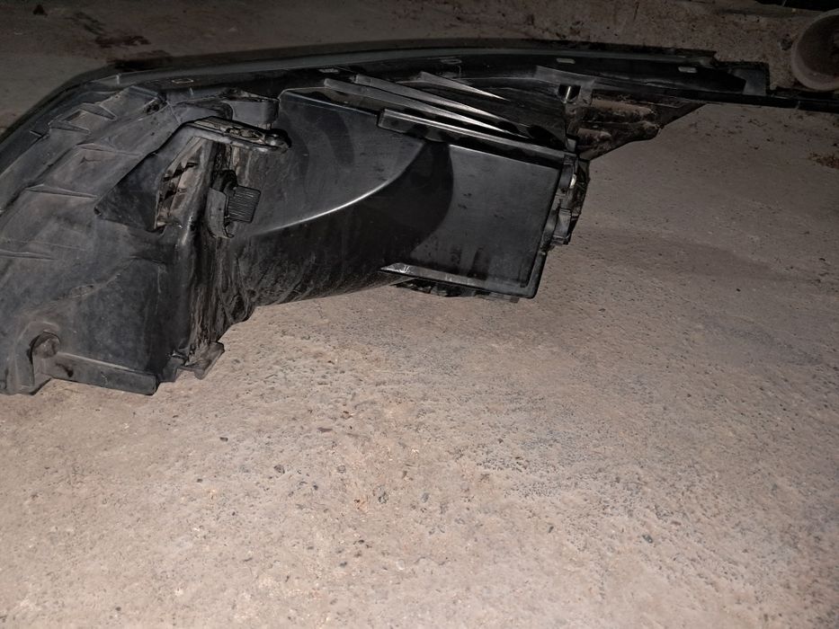 Фары на Киа Рио. 2013 год.