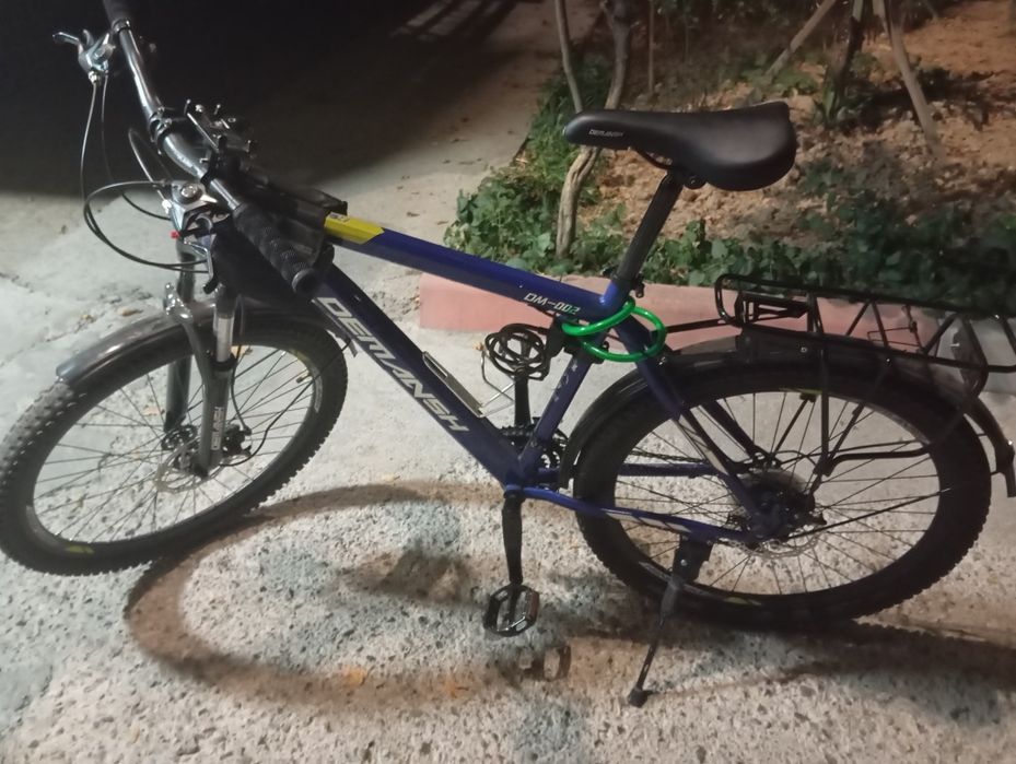 Velik sotiladi hamma narsasiga javob