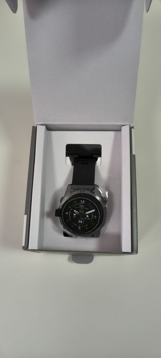 Se vinde Garmin Epix Pro gen.2, 42mm, Sapphire, sigilat, nefolosit