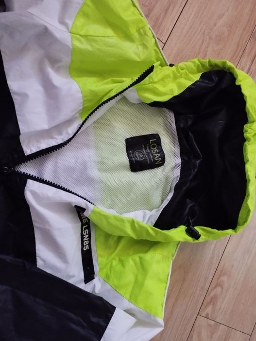 Два броя,Яке ,ветеровка , горница