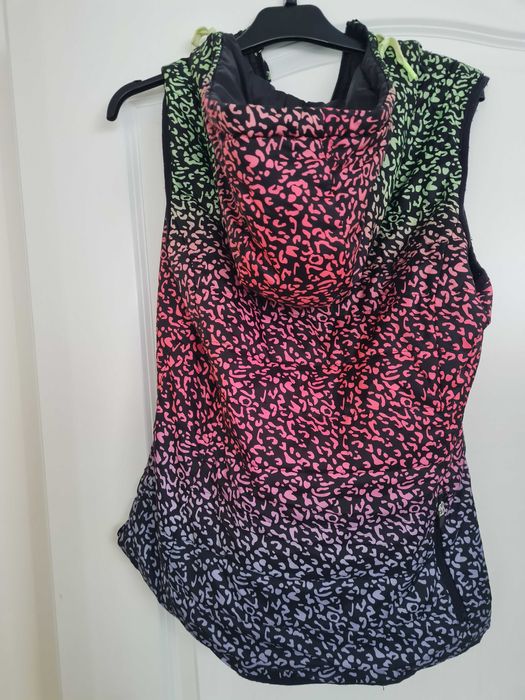 Vesta Reserved in doua nuante, marimea M