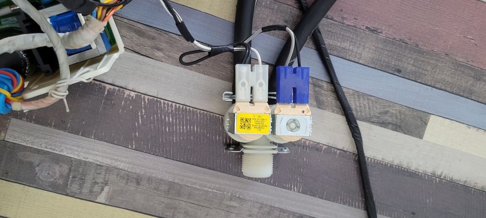 Dezmembrez mașină de spălat LG 6.5  Model F0J5WN3W  Direct Drive