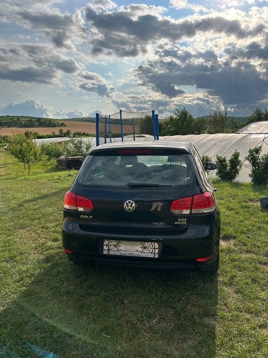 VOLKSWAGEN Golf 2010 — imagine 2
