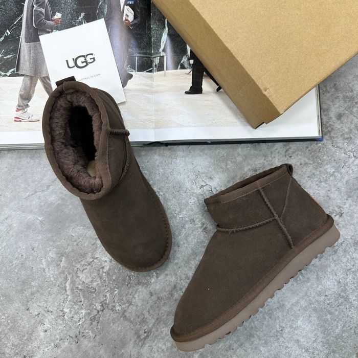 UGG Classic Ultra Mini Boot