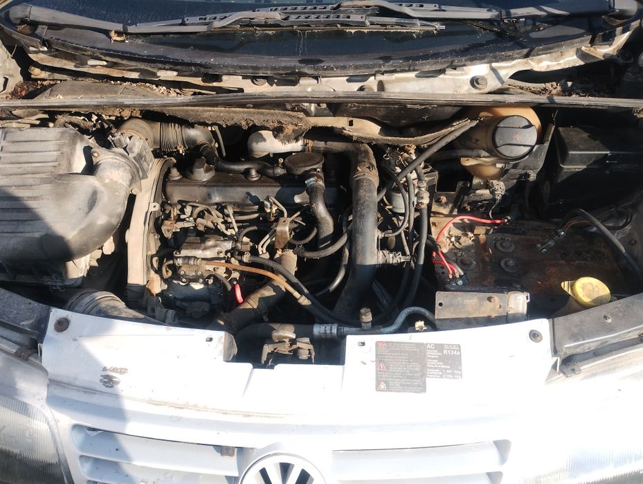 2 бр.Фолксваген Шаран на части 1.9TDI