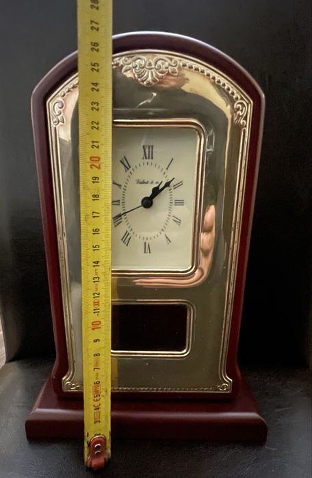 Ceas de cameră din mahon si argint 925