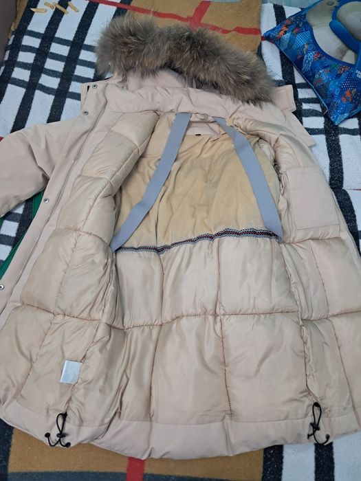 Куртка на девочку