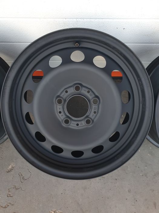 Оригинални железни джанти за BMW R16 5x120 ET34 7J