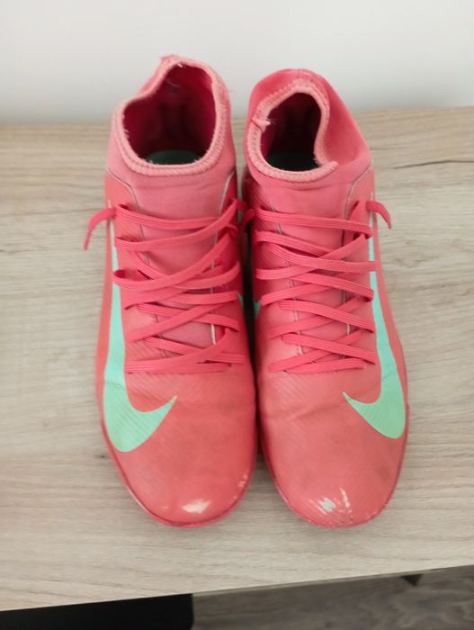 ------ Ghete de fotbal -----