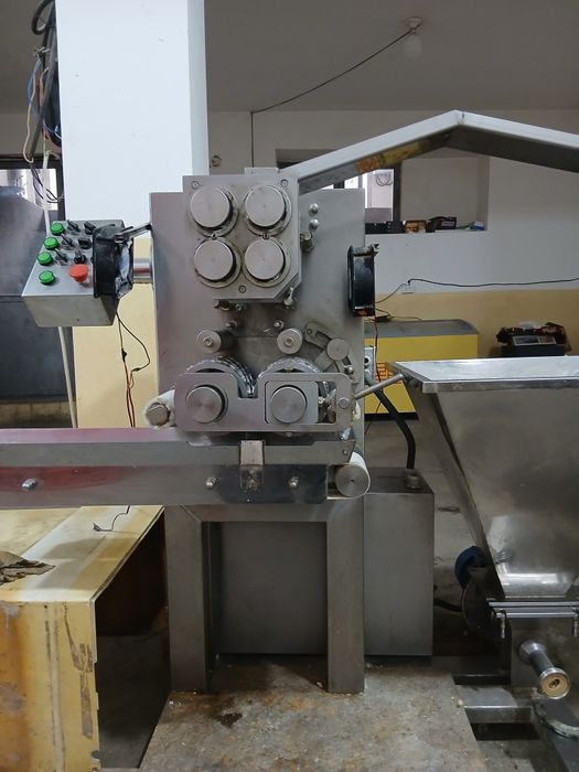 Чучвара  Апарат Сотилади Таййор бизнес  21000 $