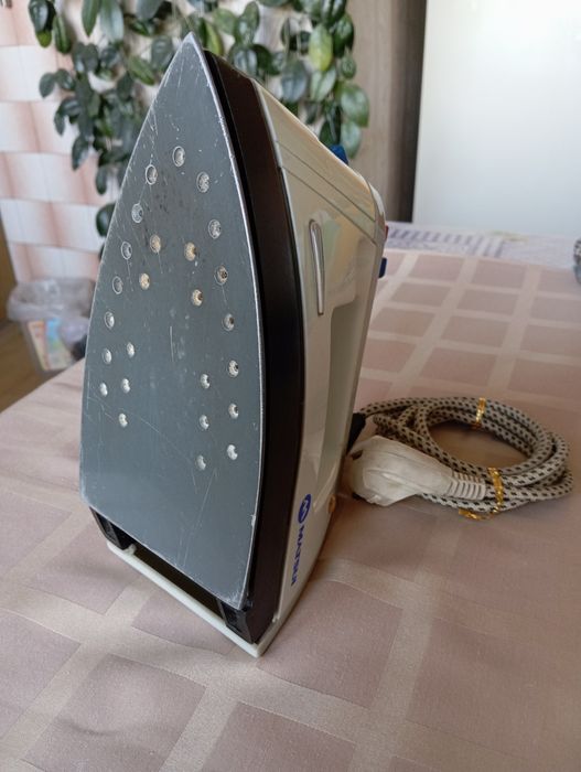 Утюг советского времени, рабочий