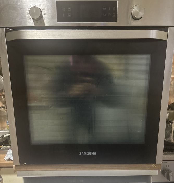 Cuptor Samsung Dual Cook NV75K5571RS – 75L, Autocurățare