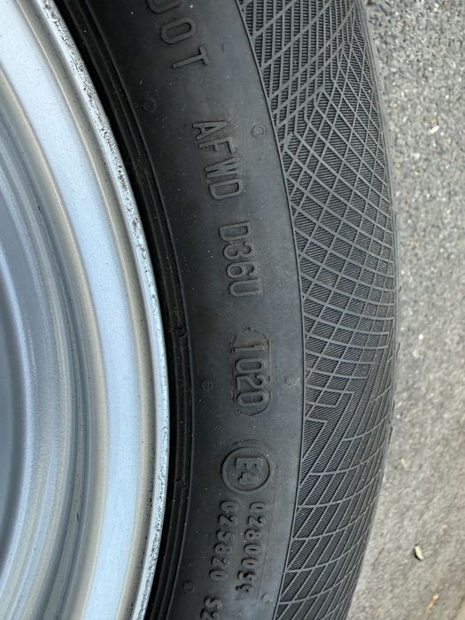 Vand 4 roti jante iarna 205/60/16 de audi skoda vw 5x112 Continental ca noi 7j et 35