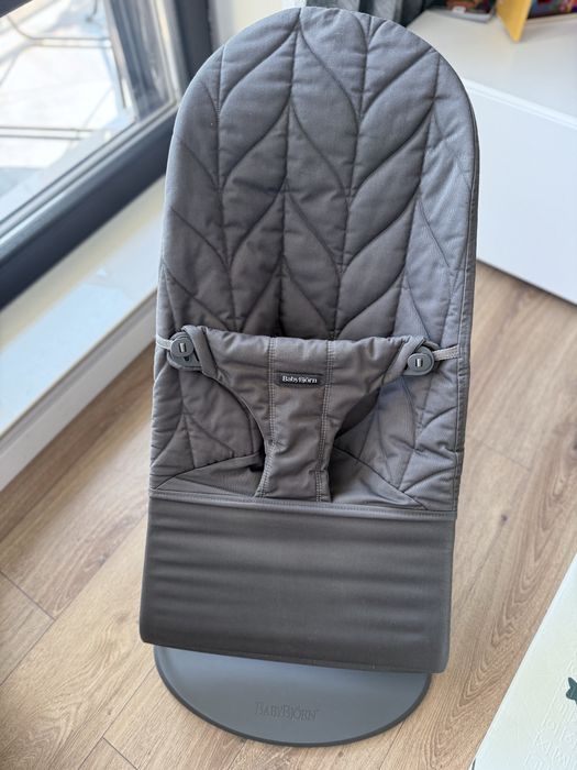 Продавам BabyBjörn Bliss бебешки шезлонг