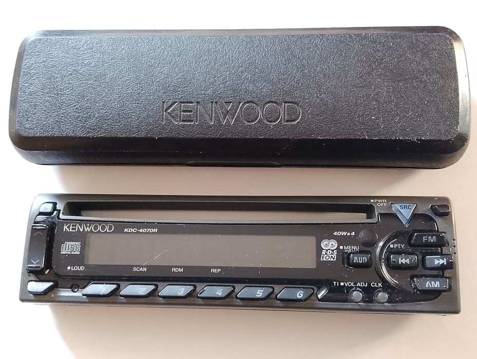 Панели за CD Радио