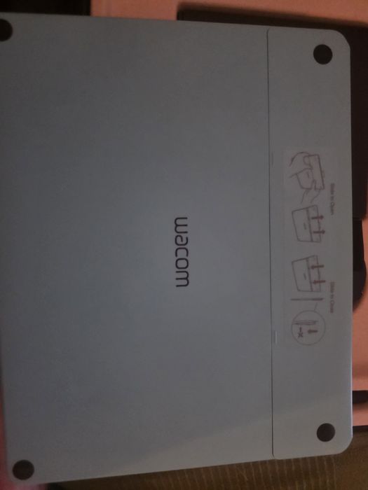Графичен таблет Wacom Intuos Art Medium (Mint Blue) CTH-690 – Като нов!