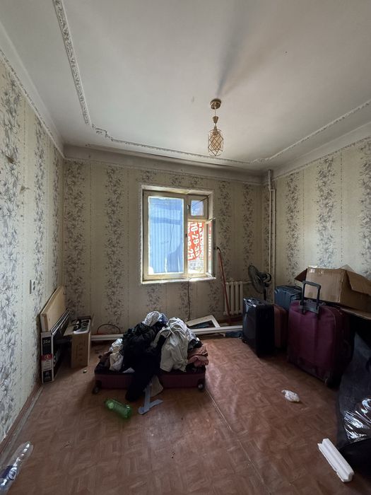 Срочно продается 3-х комн квартира в Сергели строител