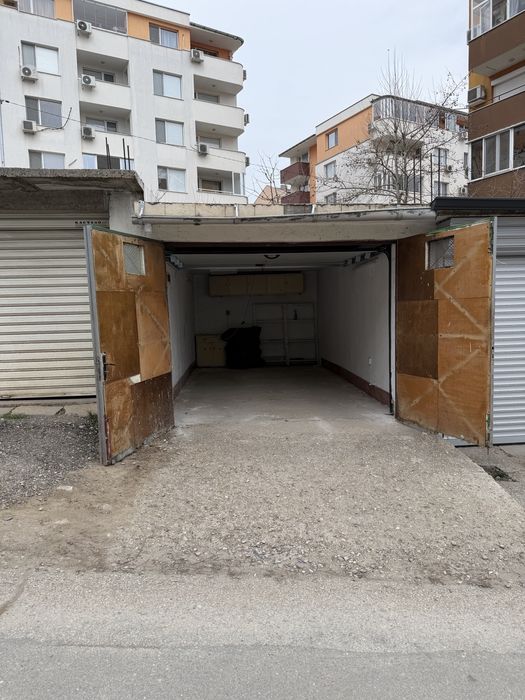 Гаражна врата 280х215