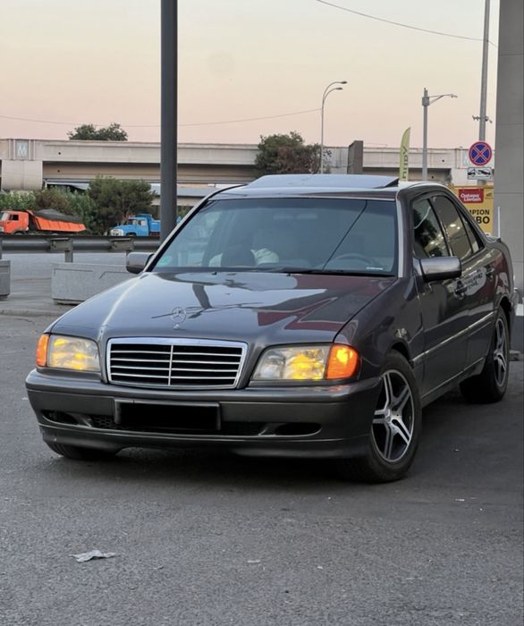 Mercedes Benz W202 C230
