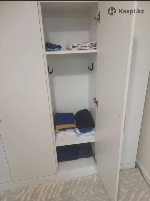 Прдам детский шкаф