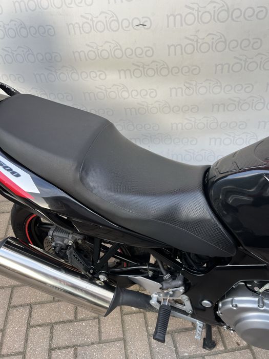 Motoideea vinde SUZUKI  GS500  2006 Rate Garanție
