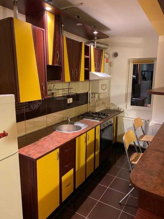 Inchiriez garsoniera militari residemce