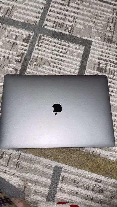 Macbook 16 pro 2019