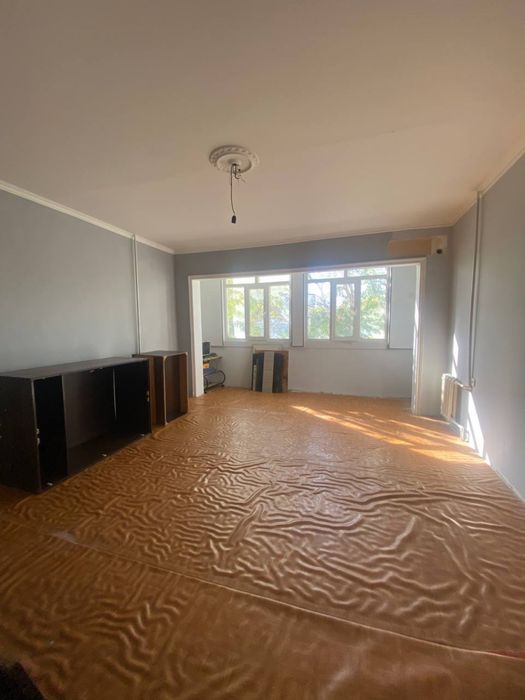 Ойбек 2/4/9 Отдельный Вход Срочно 65квм