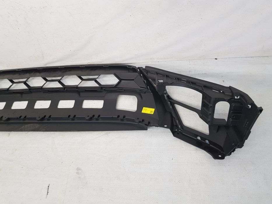 Spoiler bara fata Volkswagen Tiguan 2 dupa 2016 Nou OE