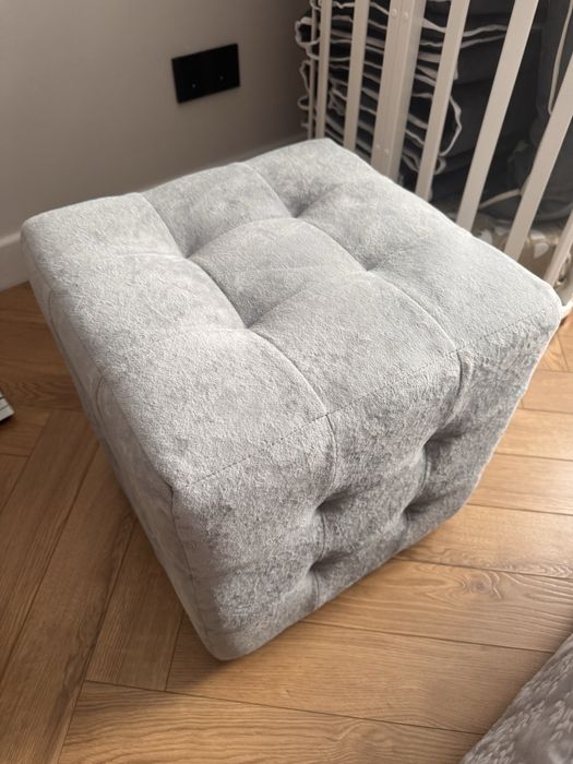 Новый пуф из устойчивой ткани