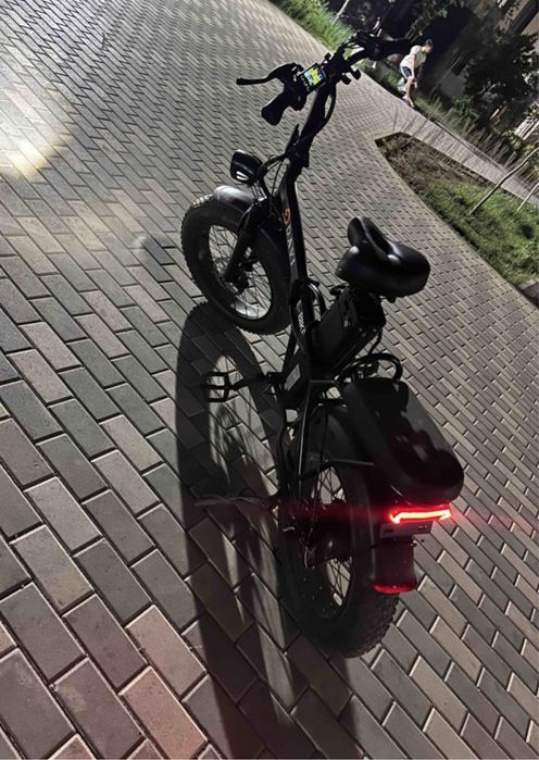 Продам электровелосипед 20 дюим